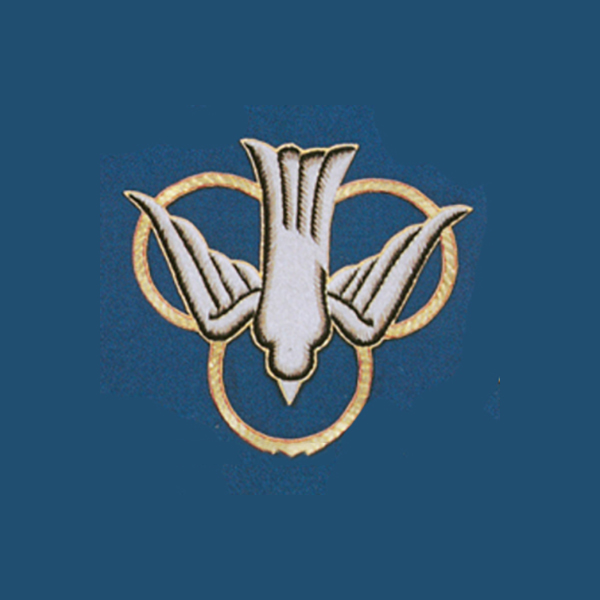 Beau Veste Applique Holy Spirit / Trinity 10-1620 hand embroidered gold metallic descending dove and trefoil applique