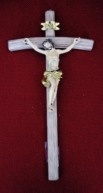 10" Crucifixes & Crosses